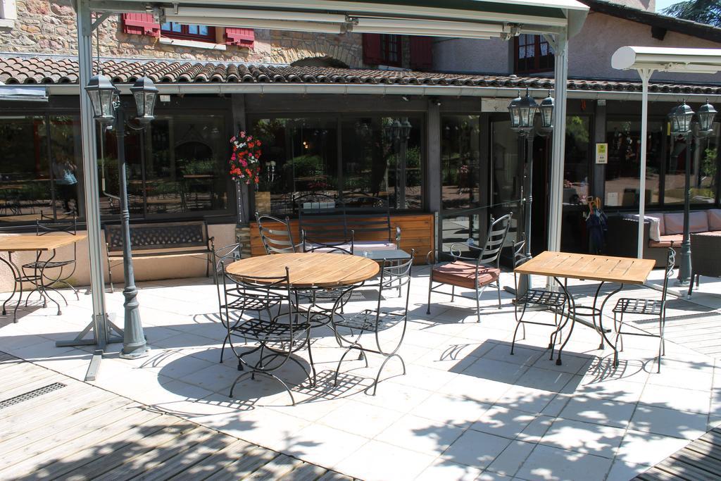 Hotel Restaurant Le Moulin De Saint Verand Ngoại thất bức ảnh