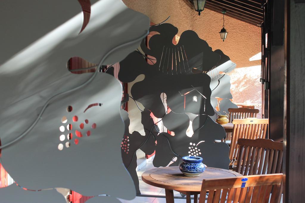 Hotel Restaurant Le Moulin De Saint Verand Ngoại thất bức ảnh